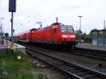 BR 146/138487/eine-db-146-steht-am-25042008 Eine DB 146 steht am 25.04.2008 mit einem Doppelstockzug auf dem Weg von Mnster ber Essen nach Mnchengladbach in Haltern.